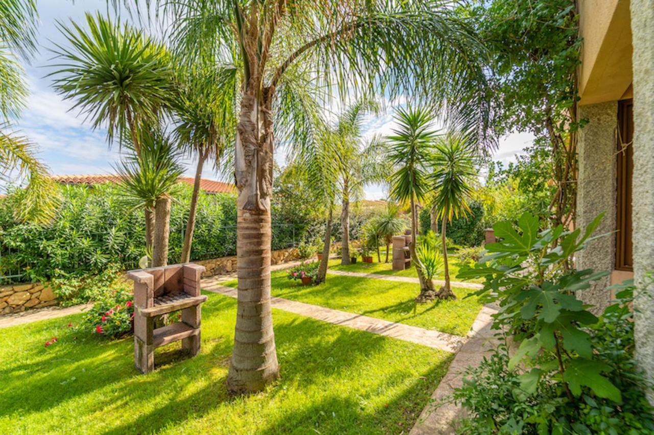 Iss Travel, Villa Fiorita - 800 M From La Cinta Beach San Teodoro  Luaran gambar