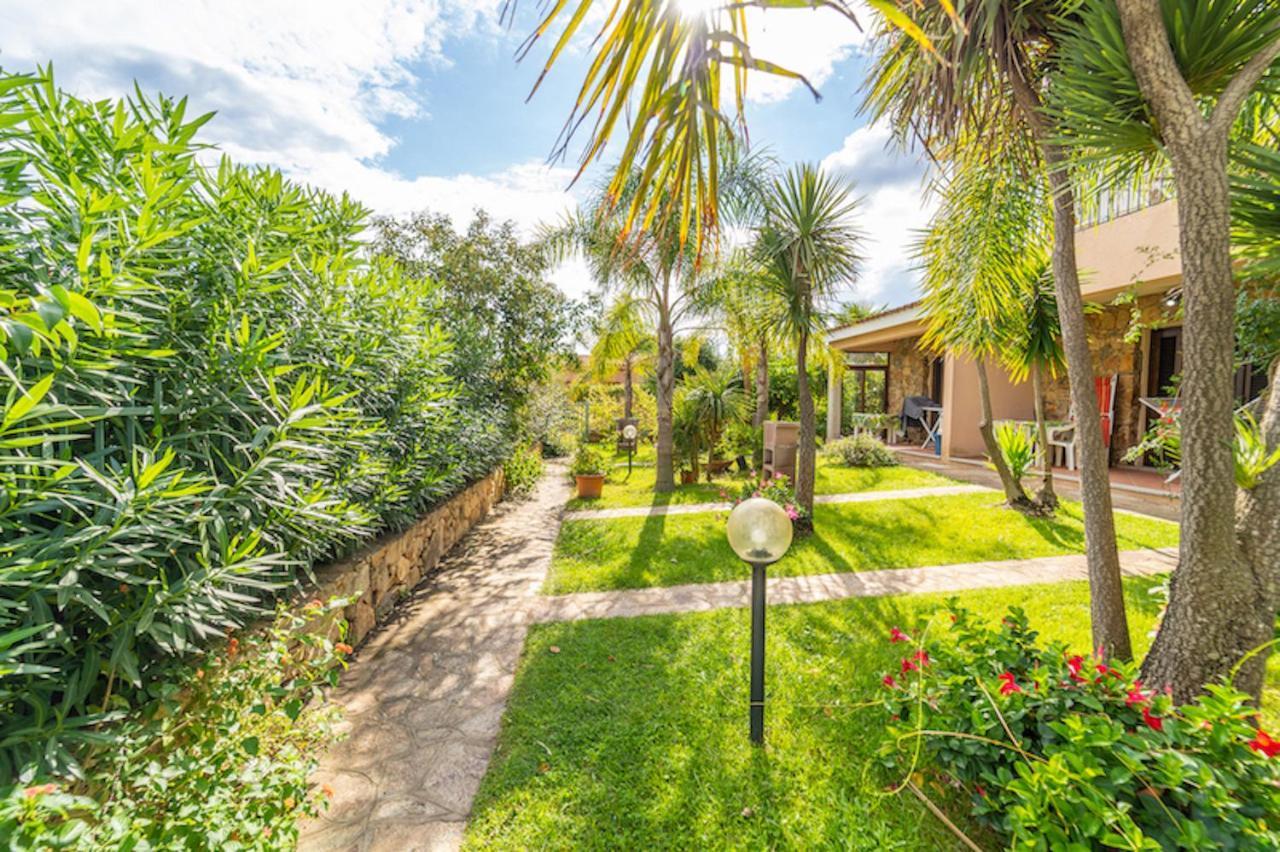 Iss Travel, Villa Fiorita - 800 M From La Cinta Beach San Teodoro  Luaran gambar
